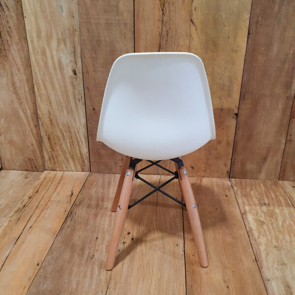 Cadeira Infantil Eames Branca - Imagem 3